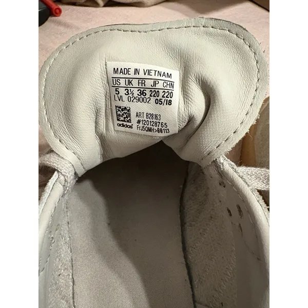 Adidas Samba Gum Soles sz 5 - Image 8