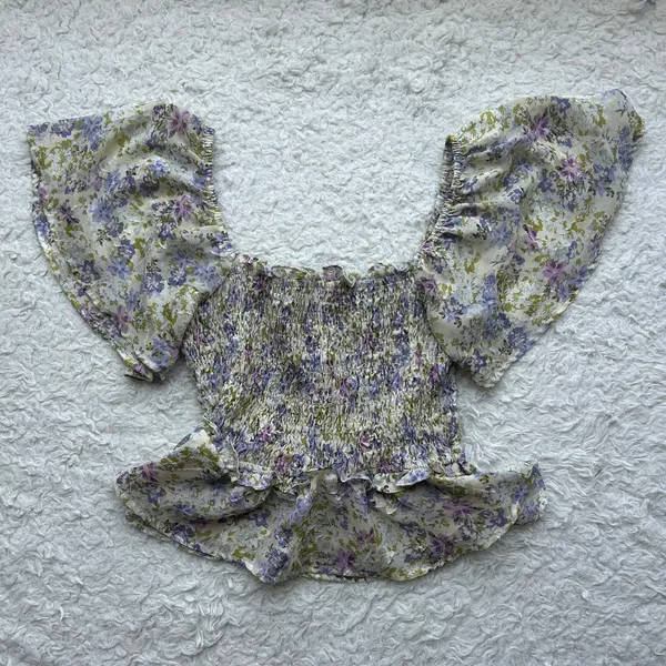 Astr the Label Purple Floral Flutter Sleeve Top Size XS - Image 5