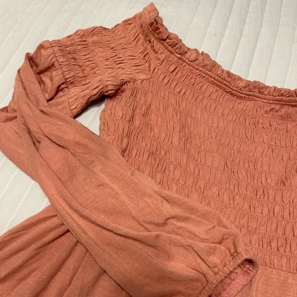 Aeropostale Peplum off the shoulder - Image 3