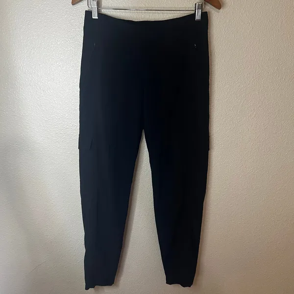 Athleta Chelsea Cargo Lined Jogger Pants in black 6 - Image 3