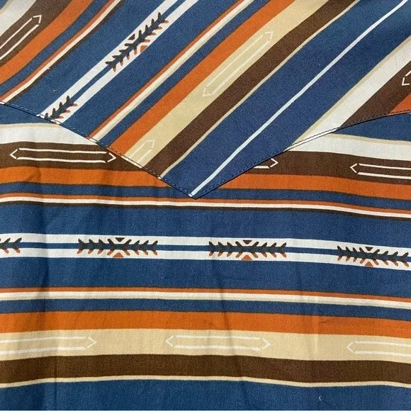 Panhandle Western Long Sleeve Serape Shirt Size Medium NWT Button Snaps Orange - Image 8