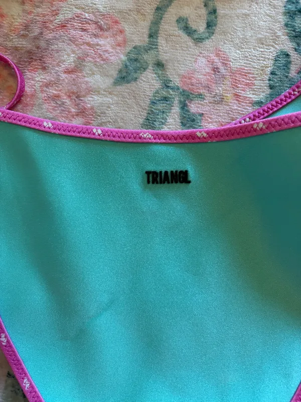 Triangl Bikini Set Swimsuit - Image 4