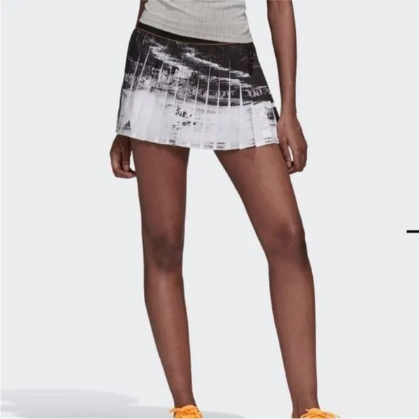 Adidas New York Skirt Black White Medium - Image 10
