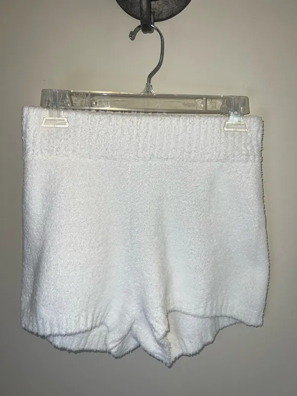 UGG‎ Finola Fuzzy Lounge Shorts Cream Cozy Soft Women’s Size S NWT - Image 2