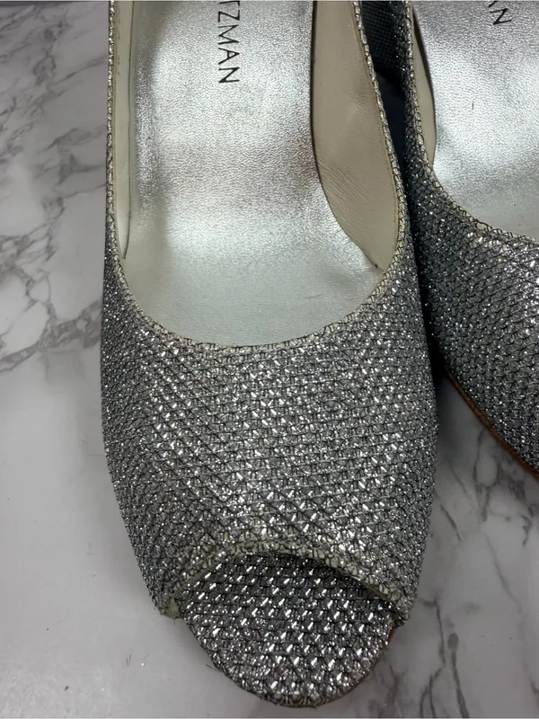 Stuart Weitzman Annaform Size 8 Silver Formal Wedge Pump Heels - Image 4