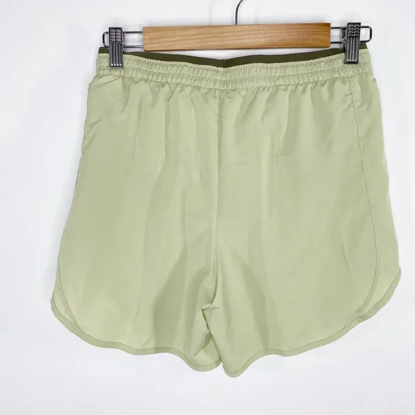 Nike Dri-Fit Tempo Luxe‎ Green Activewear Running Shorts Women's Size X-Small XS - Image 3
