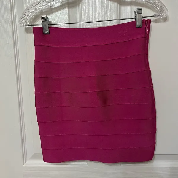 Hervé Léger x Forever 21‎ collection, bandage mini skirt size medium pink - Image 4