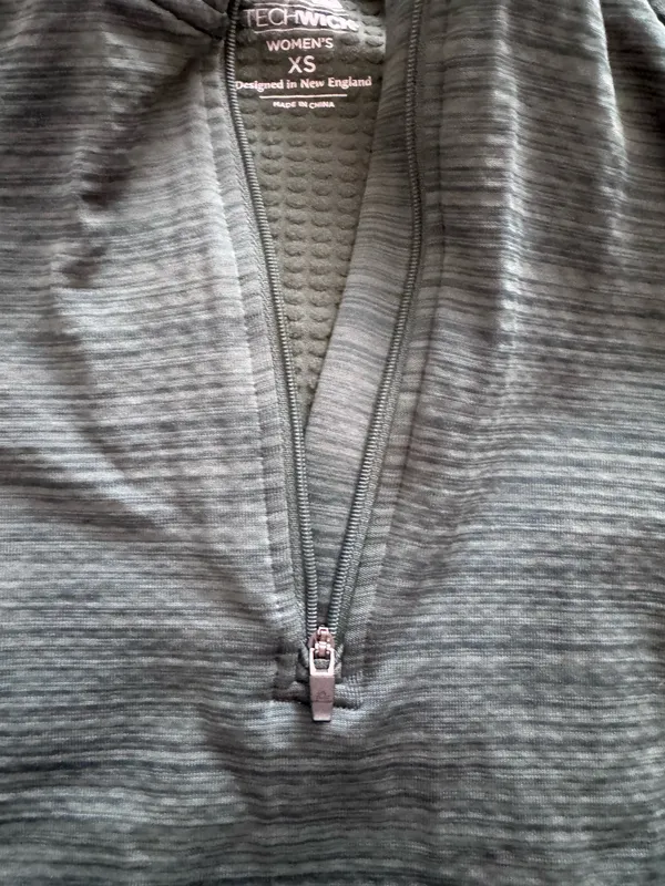 Eastern Mountain Sports Tech wick 3/4 zip - Image 3