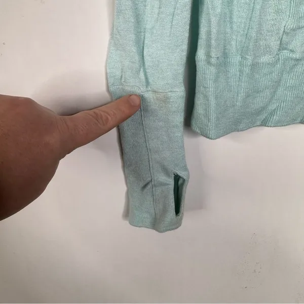 Lululemon Light‎ Blue Long Sleeve Sweater - Image 4