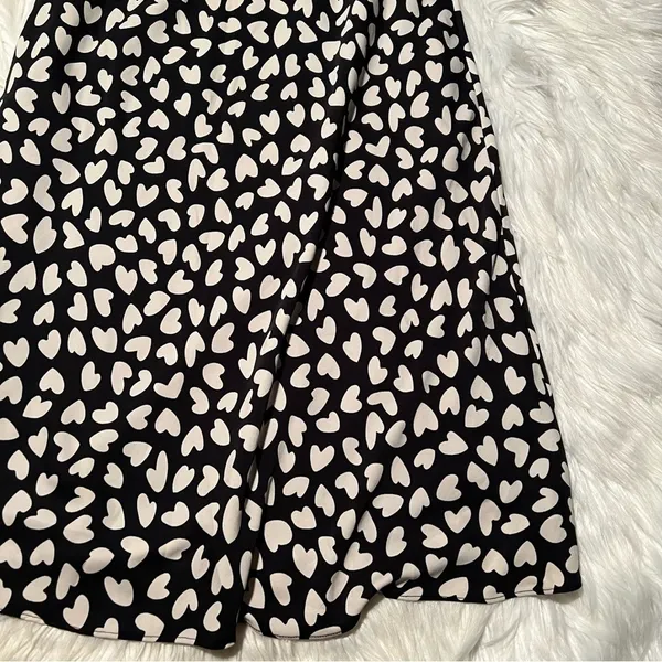 Ann Taylor Women's Size XS Pull On‎ A-Line Skirt Black White Heart Print Midi - Image 9