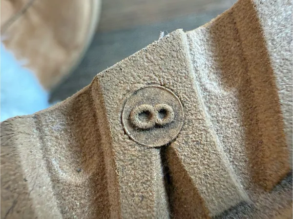 Steve Madden Tan Faux-Suede Mule Slippers with White Faux-Fur Cuff Size 8 - Image 8