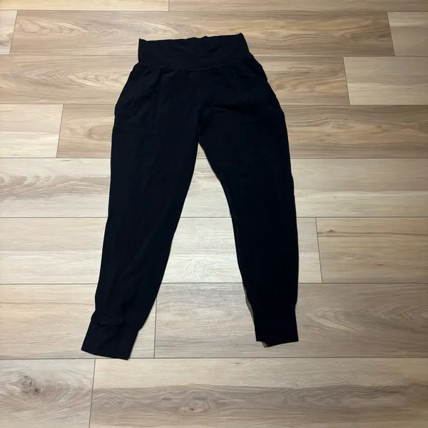 Athleta Salutation Jogger Black Medium - Image 2