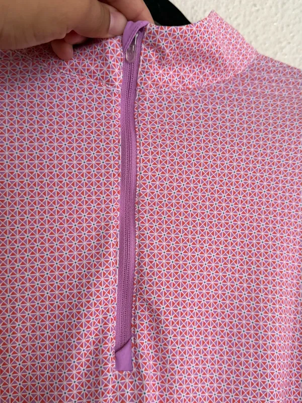 Peter Millar Women's Lightweight Sun Shirt quarter zip Lilac Blossom size M - Image 4