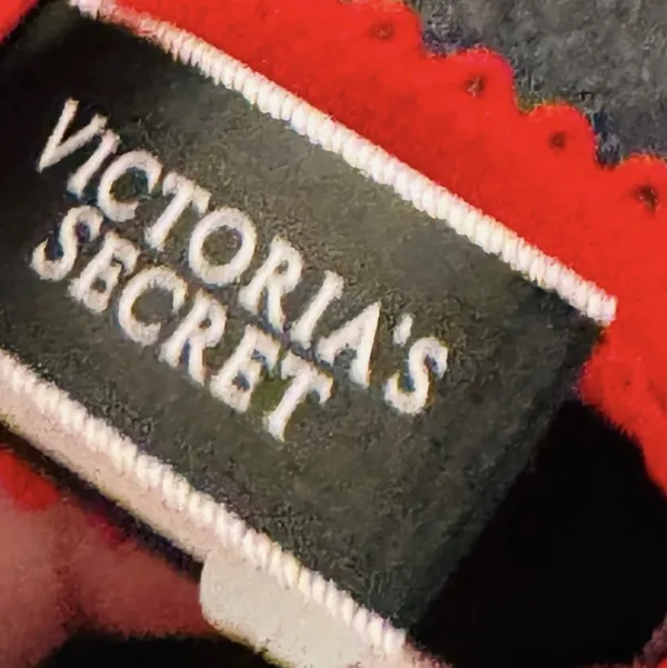 Victoria's Secret Bombshell Plunge Push-up Add 2 Cup Sizes Bra - Image 12