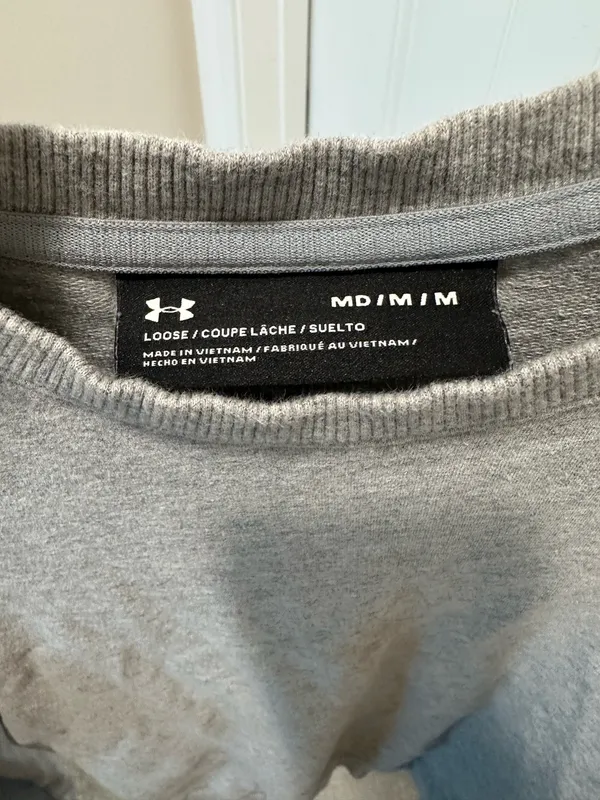 Under Armour Women’s Pullover - Image 5