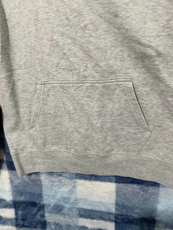 The North Face Light Gray Hoodie - Image 5