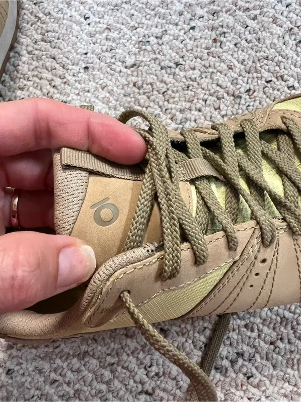 Women’s Athletic Sneakers in Light Yellow and Tan - Image 8