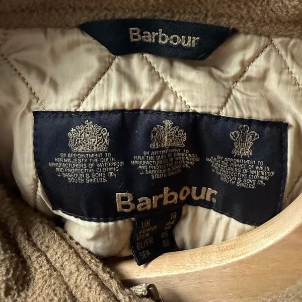 Barbour Quilted Jacket – Cream/Tan - Image 4