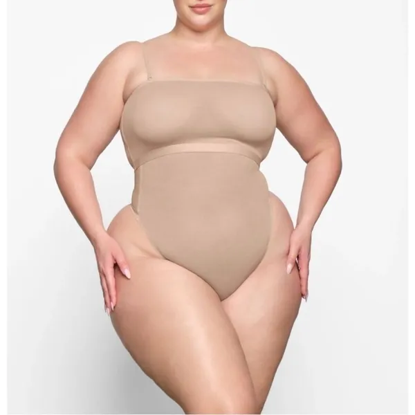SKIMS Sheer Sculpt Bandeau Clay NWT - Image 4