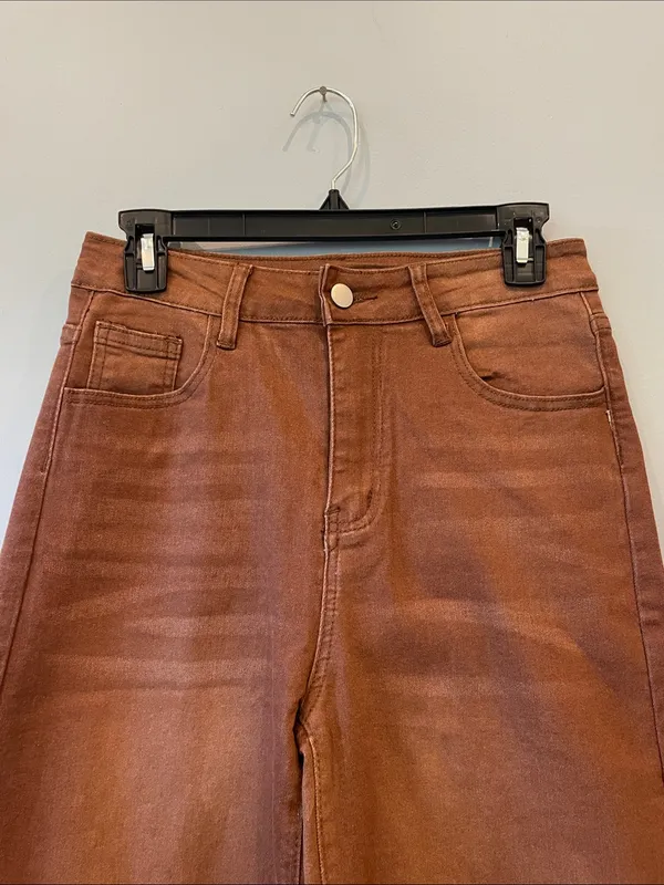Brown women’s wide leg new jeans Medium - Image 2