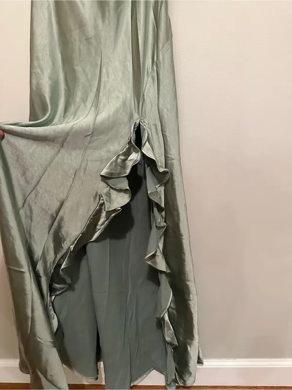 Selfie Leslie Jayda One Shoulder Ruffle Trim Maxi Dress Sage NWT Size XXL - Image 9