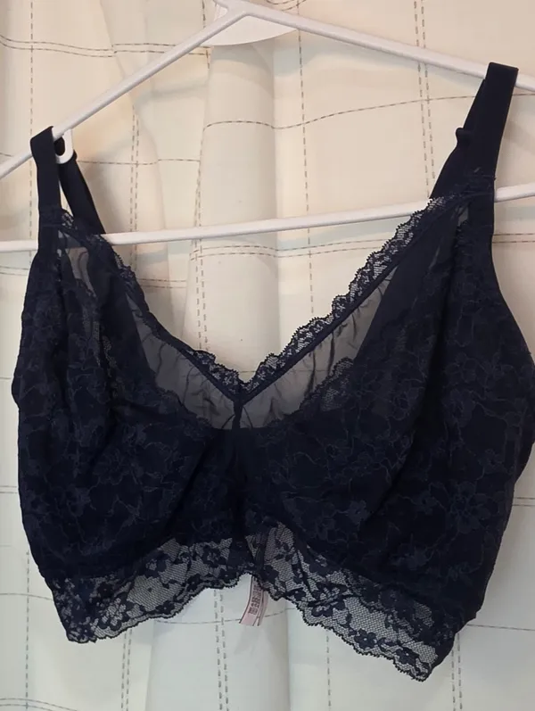 Victoria's Secret Curvy Bralette - Image 2