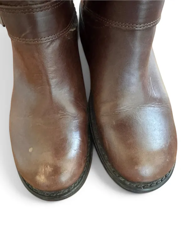 Bronx Vinyage Womans Two-Tone Brown Leather and Charcoal Felt Embellished Boots - Image 3