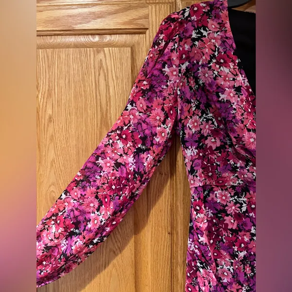 Express Pink Floral Print Long Sleeve Faux Wrap Ruffle Mini Dress‎ Size XXS - Image 6