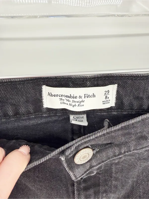 Abercrombie & Fitch 90s Straight Ultra High Rise Curve Love Distressed Jeans 29 - Image 7