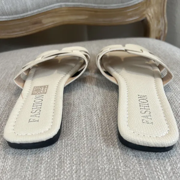 Faux Snakeskin Pattern Sandals Slip On Flats Ivory Women’s Size EU 37 6.5 US - Image 7