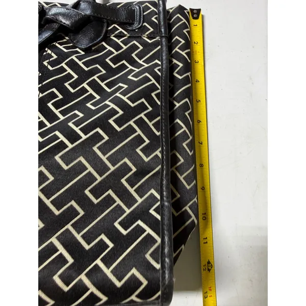 Tommy Hilfiger Monogram Tote Bag Black White Geometric Stripe Gold Buckle Charm - Image 12