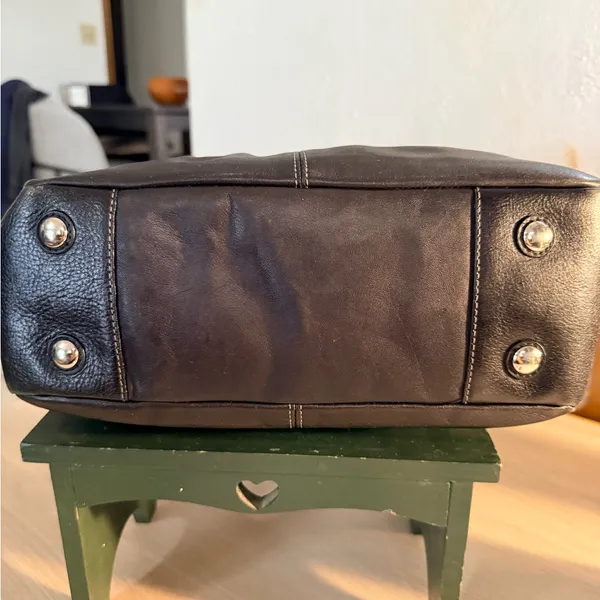 Vintage Coach Black Leather Pleated Gallery Tote with Hanging Charm - Image 5