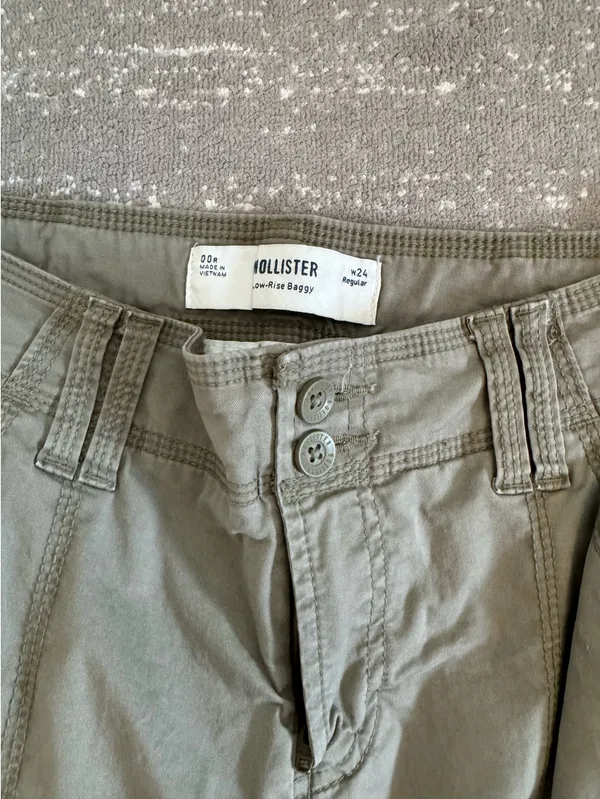 Hollister Cargo Pants - Image 3