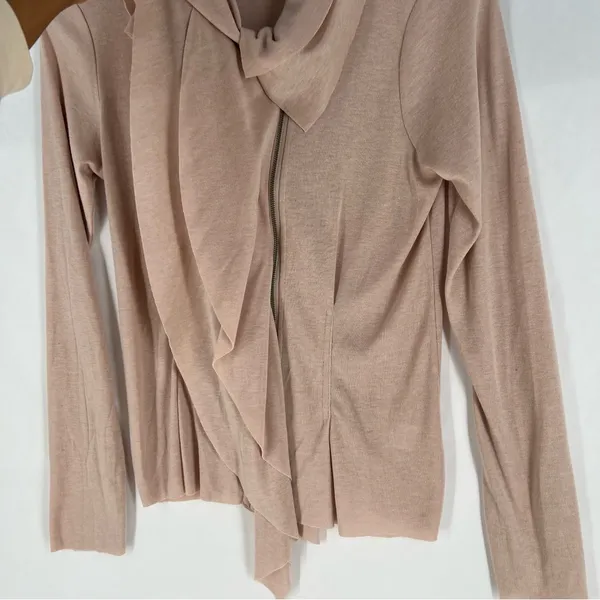 Elegant Lightweight‎ Cotton Blend Ballet Pink Ruffle Zip Front Cardigan Size M - Image 5