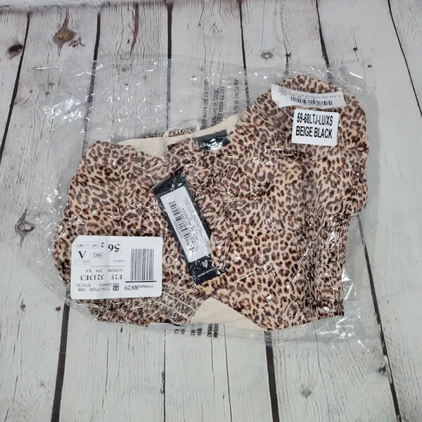 Lulus Fiercely In Love‎ Leopard Print Tie Front Crop Top XS Beige Black - Image 7