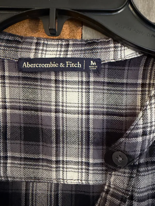 Abercrombie & Fitch Blk/White Plaid Babydoll Top Medium Soft Thin Flannel Peplum - Image 7
