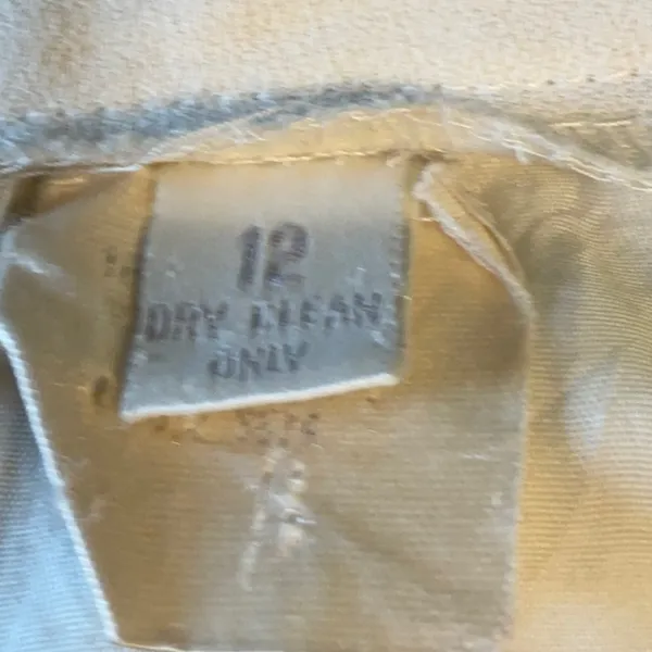 Elegant Women's White Straight Leg Pants Size 12 - Image 4