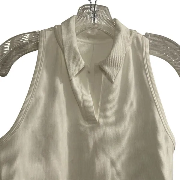 Athleta Women's White Cropped Tank Top Size M‎ - Image 14