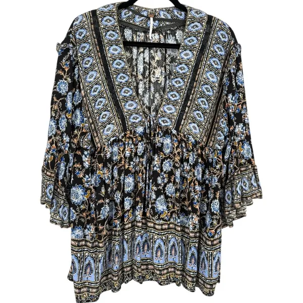 Free People Moonlight Dance Floral Bell Sleeve Boho Tunic Top Blue Size‎ Small - Image 4