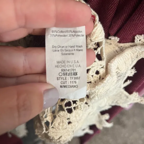 1.4.3. Story by Line Up NWT Long Sleeve Blouse with Crochet Bottom Detail Maroon/Cream medium - Image 8