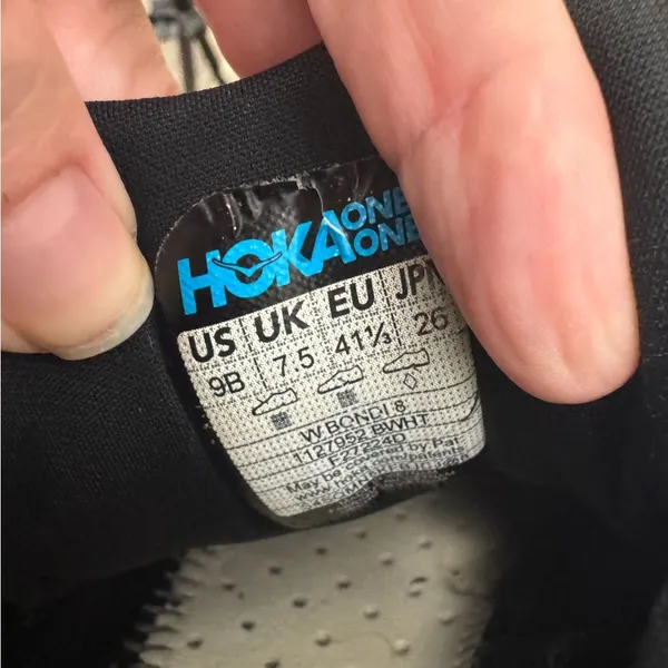 Hoka Women’s Bondi 8 black white running shoe sneaker 9.5B - Image 9