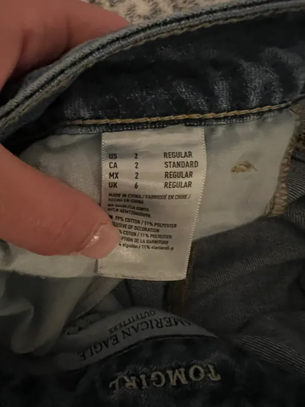 American Eagle jeans - Image 2
