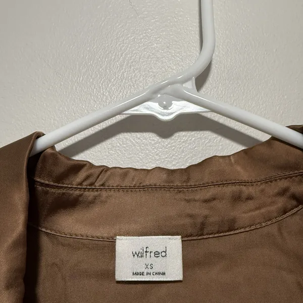 Wilfred Aritzia NWT Tie Front Saville Brown Button Front Blouse Top Size XS - Image 5