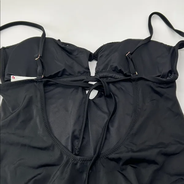 Elegant Black One - Image 11
