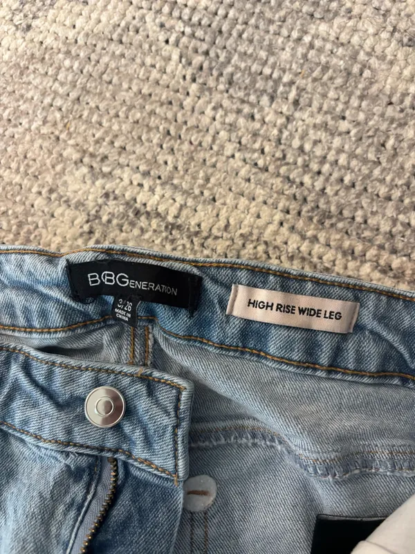 BCBGeneration High Rise wide leg jeans - Image 3