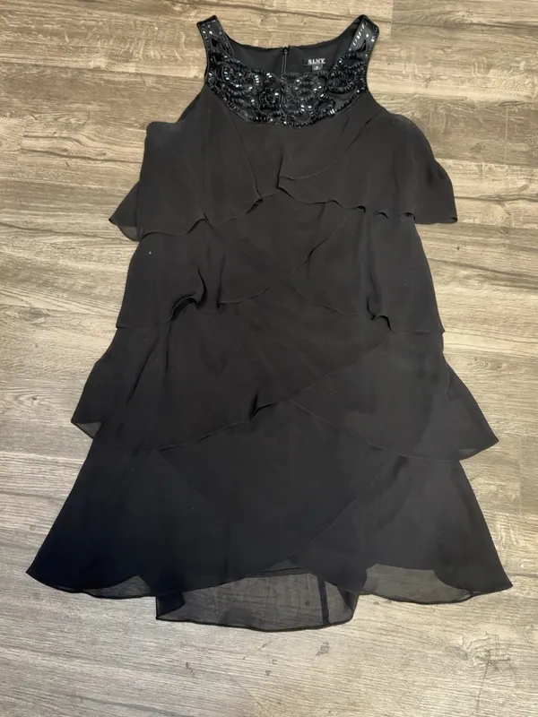 SLNY Black Layered Chiffon Beaded Floral Formal Dress Size 16 👗 - Image 3