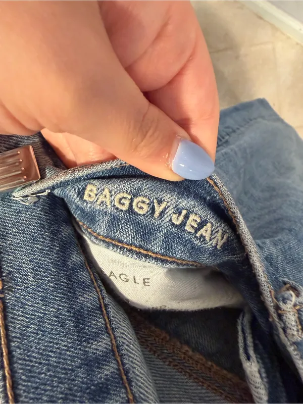 American Eagle Outfitters V-waist baggy jean - Light Blue - Image 3