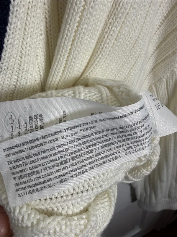 Abercrombie & Fitch V-Neck Button-Front Varsity Sweater Cardigan W2506 Sz L - Image 6