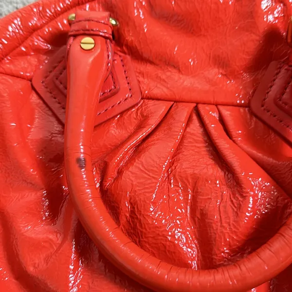 Mark Jacobs ORANGE PATENT LEATHER detachable cross body - Image 10