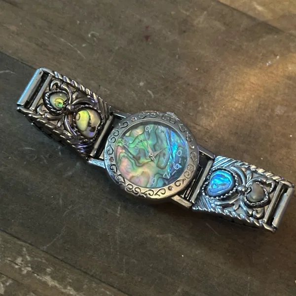 Vintage LA Express abalone shell watch Silver - Image 3